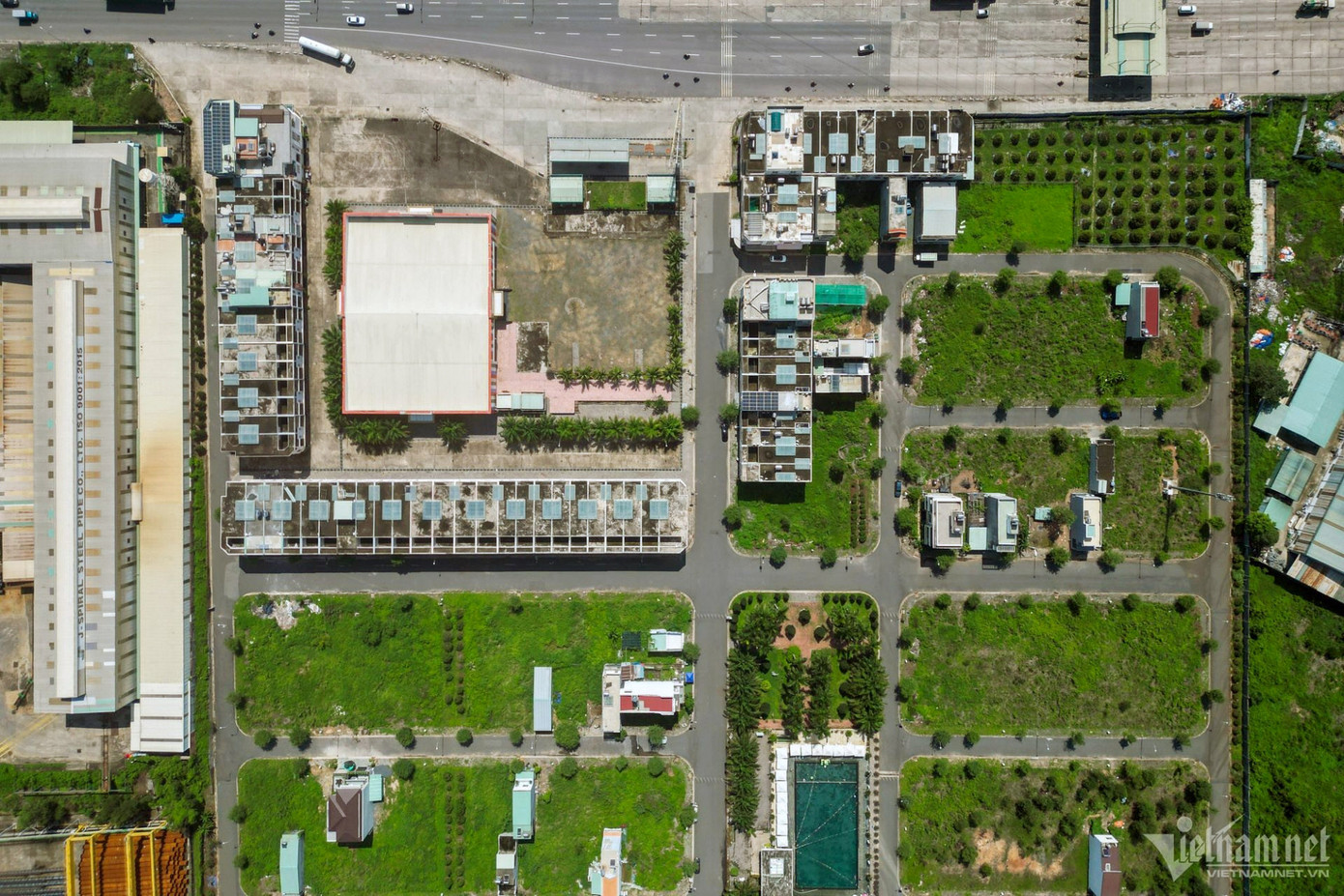 Tại phiên tòa, HĐXX kiến nghị tiếp tục điều tra đối với các cá nhân có liên quan.