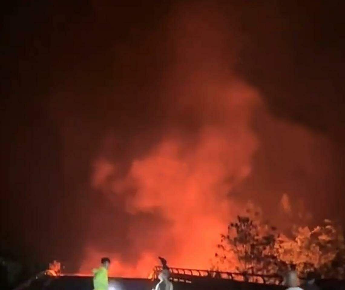 Một số hình ảnh từ hiện trường. Ảnh: Straitstimes