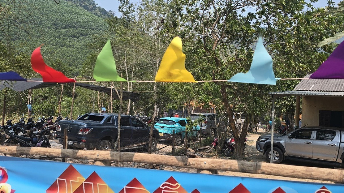 Khu du lịch chưa được cấp phép dù đã hoạt động được vài tháng. Ảnh: M.P