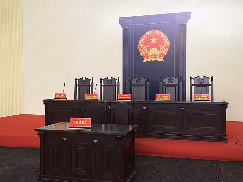 Cận cảnh sân tòa 1.000m2 sẵn sàng cho phiên xử cựu tướng Vĩnh ảnh 8
