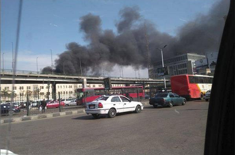 Cháy lớn tại nhà ga Ai Cập, ít nhất 60 người thương vong ảnh 1