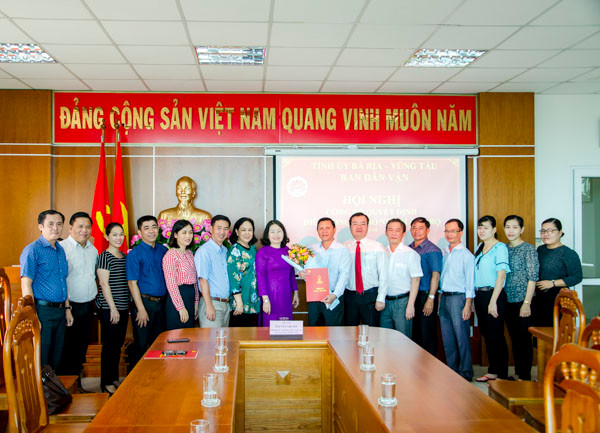 Điều động, bổ nhiệm nhân sự 5 địa phương ảnh 2