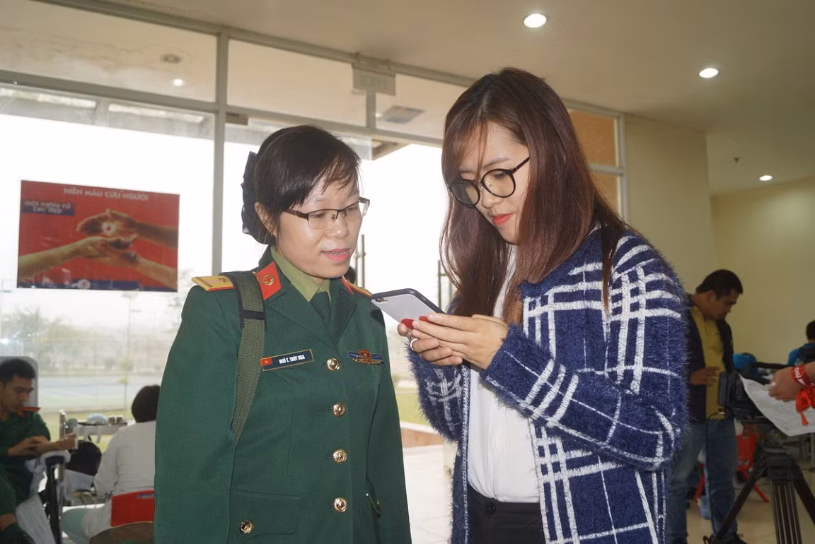 Tuổi trẻ Sĩ quan Chính trị hiến 584 đơn vị máu Chủ nhật Đỏ 2019 ảnh 4
