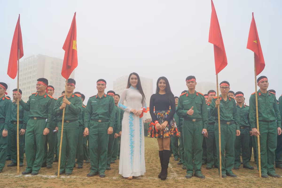 Tuổi trẻ Sĩ quan Chính trị hiến 584 đơn vị máu Chủ nhật Đỏ 2019 ảnh 7