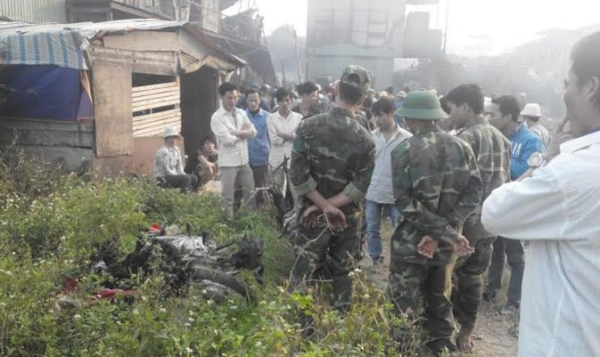 Lực lượng quân đội đã được cử tới hiện trường vụ cháy để trợ giúp công tác khắc phục hậu quả