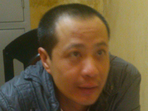 Trần Tuấn Khương tại cơ quan công an. Trần Tuấn Khương tại cơ quan công an