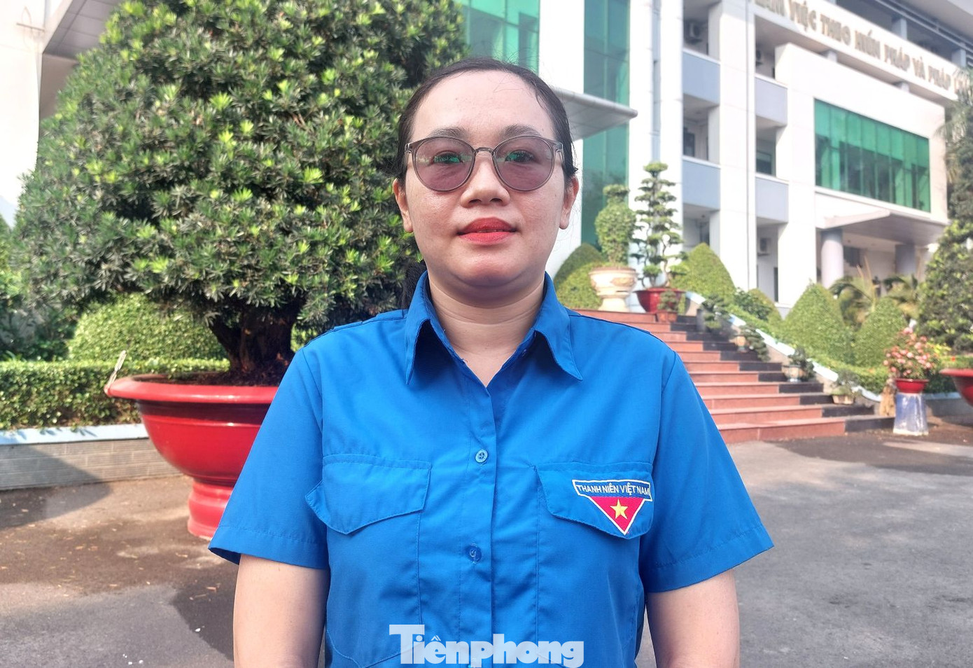 Chị Đặng Cẩm Tú – Phó Bí thư Chi Đoàn cơ sở Công ty CP Đầu tư và Phát triển Thiên Nam Chị Đặng Cẩm Tú – Phó Bí thư Chi Đoàn cơ sở Công ty CP Đầu tư và Phát triển Thiên Nam