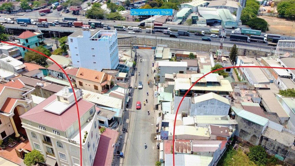 Nút giao cầu vượt Sóng Thần và đường An Bình (Bình Dương) dự kiến kết nối với đường Phạm Văn Đồng (TPHCM) (Ảnh: Hải Quân)