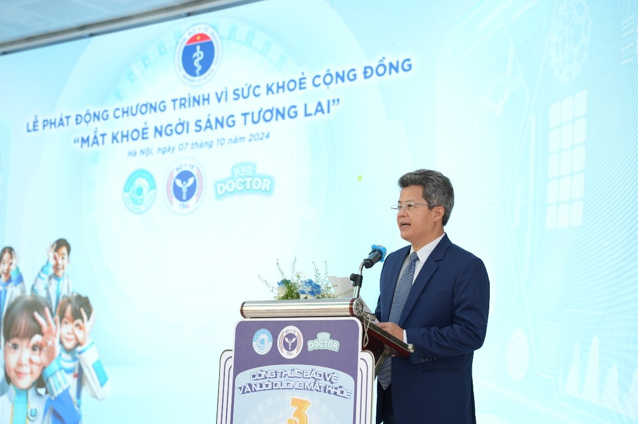 PGS.TS Phạm Ngọc Đông - Phó Giám đốc Bệnh viện Mắt Trung Ương chia sẻ về vấn đề thời đại - sức khỏe mắt của trẻ em Việt Nam