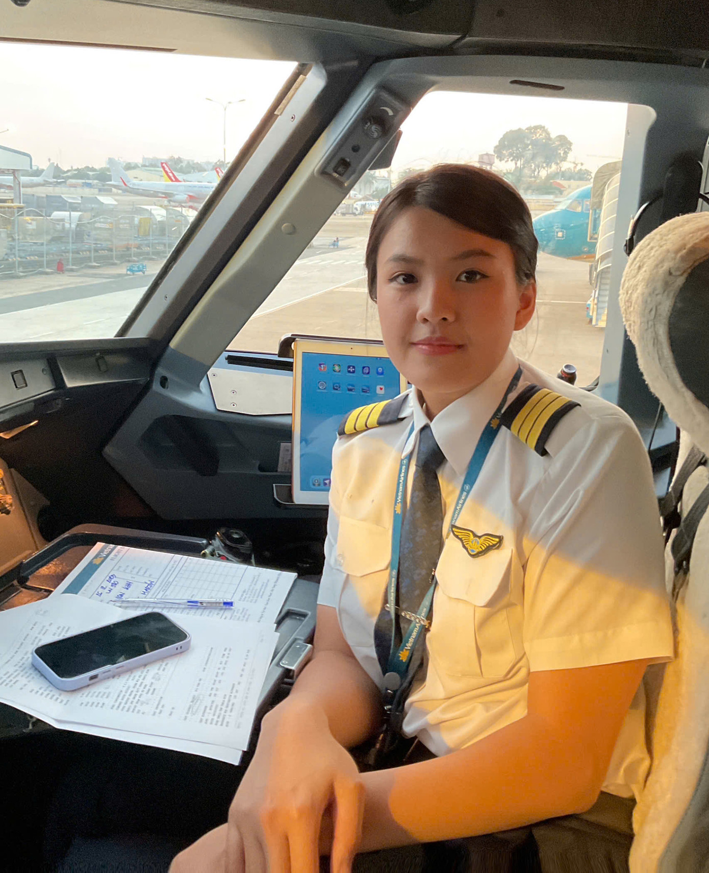 Cơ phó Lâm Tùng Chi.