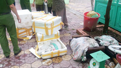 Toàn bộ số hàng trên đã bị cơ quan chức năng đưa đi tiêu hủy theo quy trình. Toàn bộ số hàng trên đã bị cơ quan chức năng đưa đi tiêu hủy theo quy trình