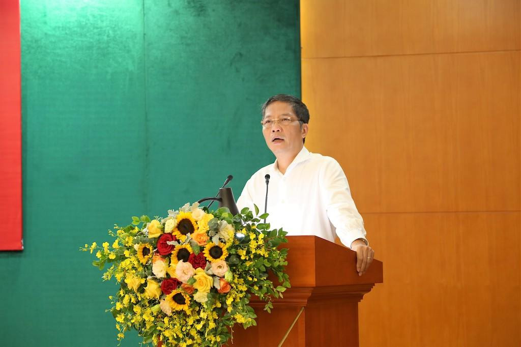 Đồng chí Trần Tuấn Anh, Ủy viên Bộ Chính trị, Trưởng Ban Kinh tế Trung ương thẳng thắn chỉ ra những khó khăn, hạn chế