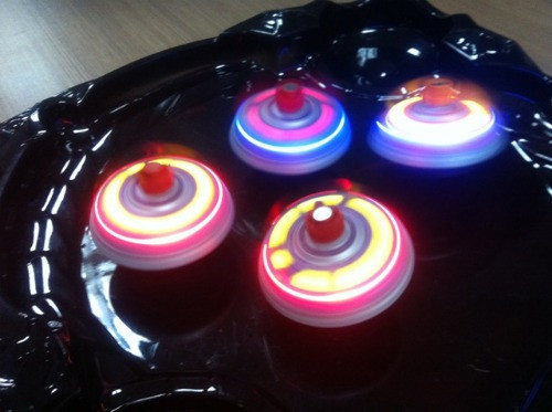 Rực rỡ sắc màu khi quay. Rực rỡ sắc màu khi quay