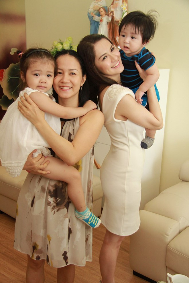 Marian cho biết cô rất thích nô đùa cùng những em bé