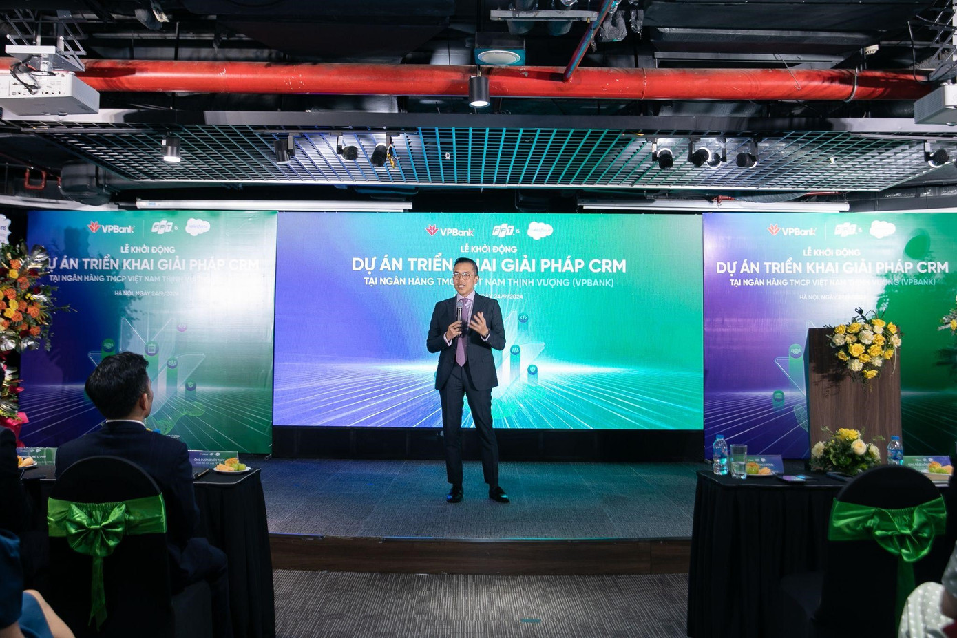 Ông Phùng Duy Khương - Phó Tổng Giám đốc thường trực phụ trách phía Nam,Giám đốc Khối Khách hàng Cá nhân,VPBank, phát biểu tại sự kiện