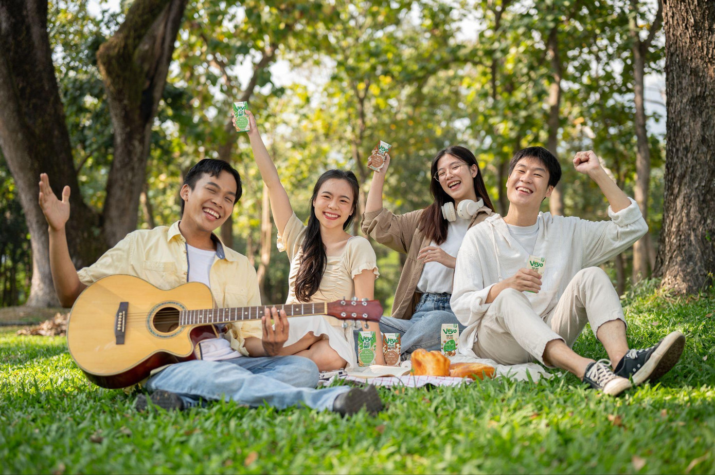 Từ những dòng sản phẩm chất lượng đến các hoạt động ý nghĩa, Vinasoy đã từng bước mang lối sống xanh, bền vững với dinh dưỡng từ thực vật đến với mọi người