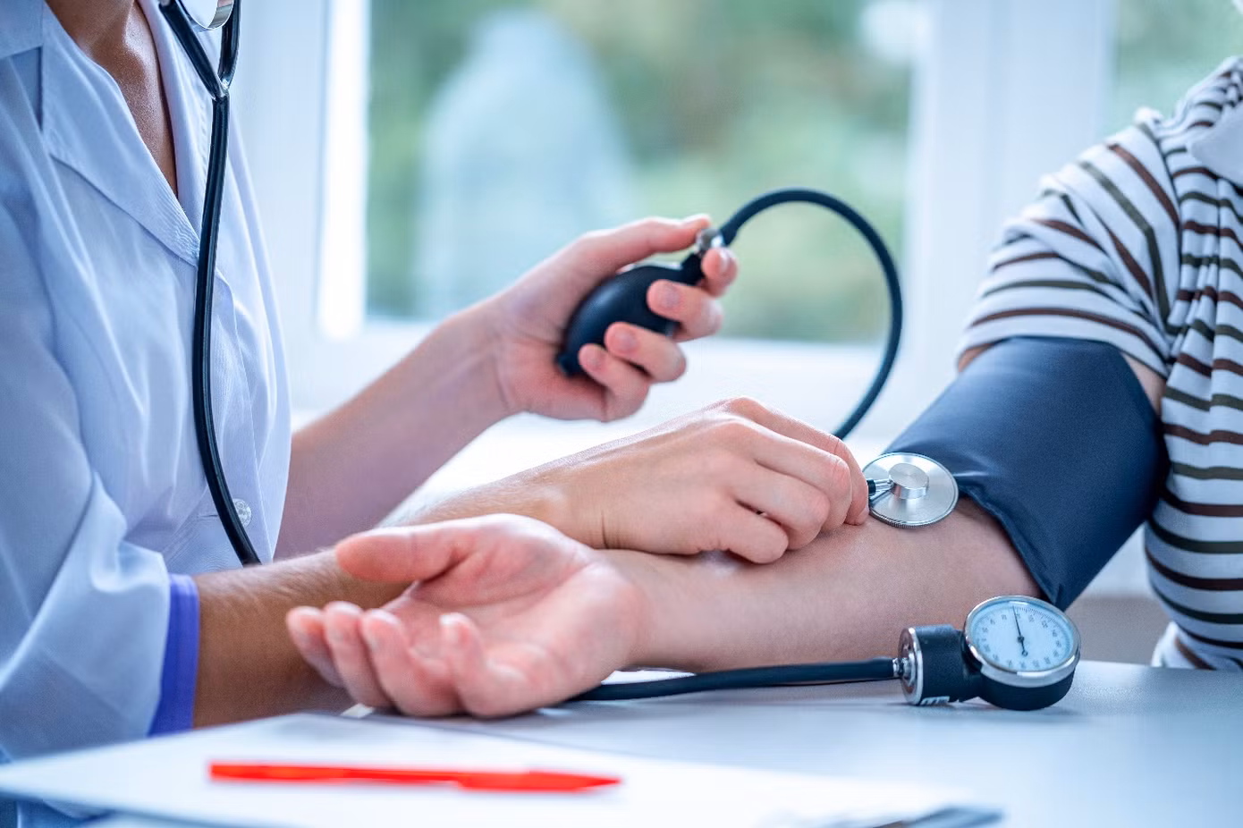 Giảm muối hỗ trợ phòng ngừa nguy cơ mắc các bệnh tim mạch