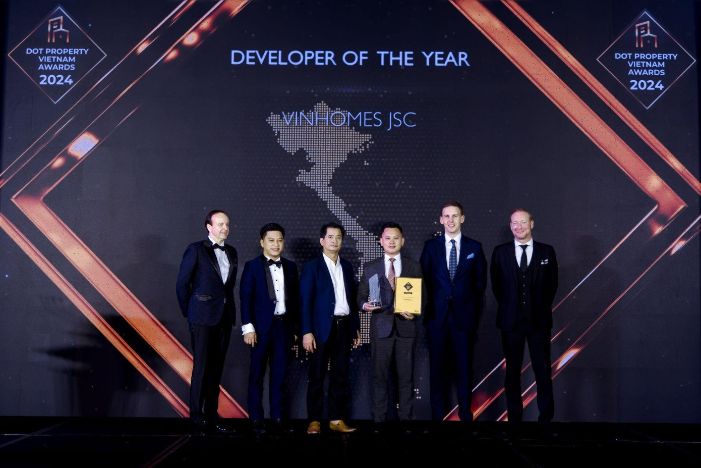 Vinhomes chiến thắng thuyết phục Developer of The Year 2024