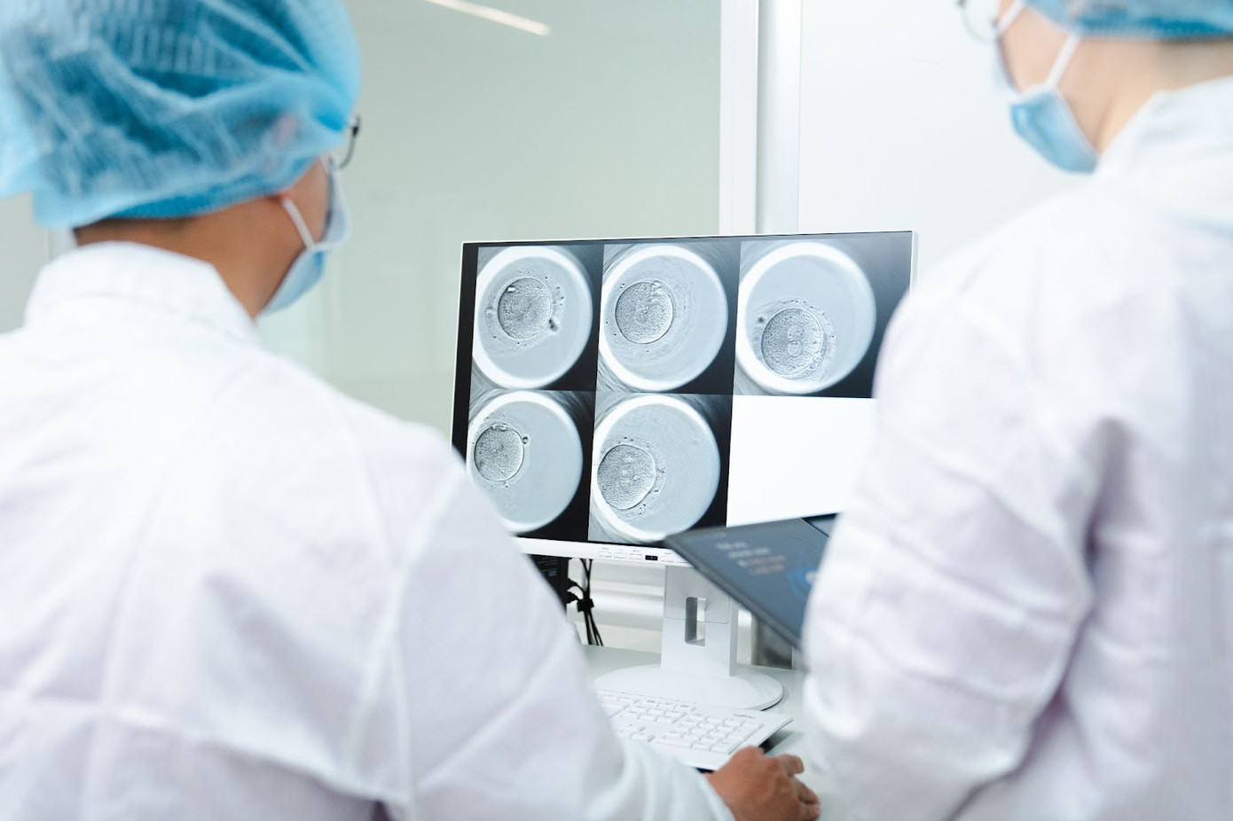 Hệ thống timelapse ứng dụng trí tuệ nhân tạo AI quan sát phôi liên tục và lựa chọn phôi có chất lượng tốt nhất