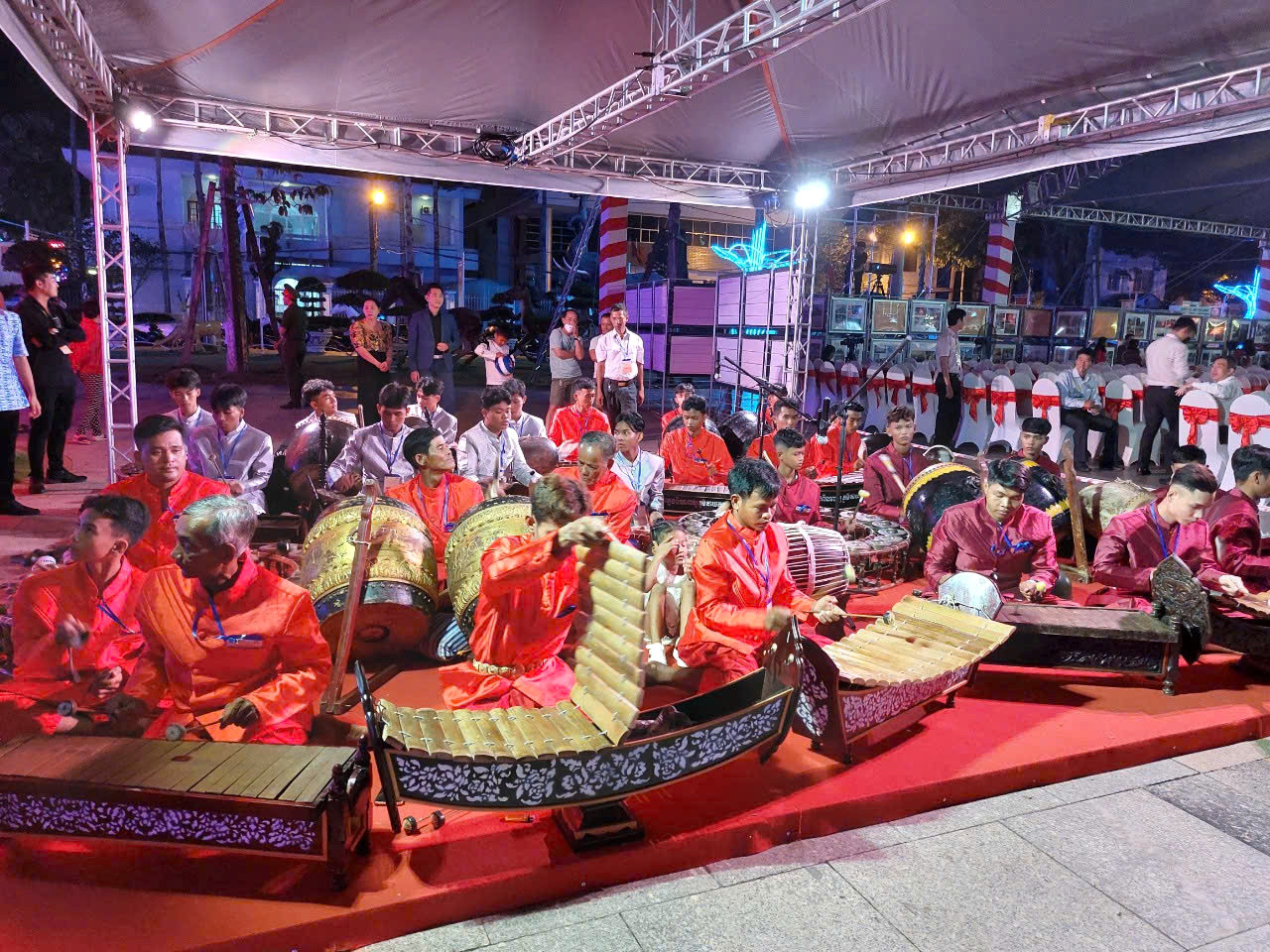 Biểu diễn nhạc ngũ âm