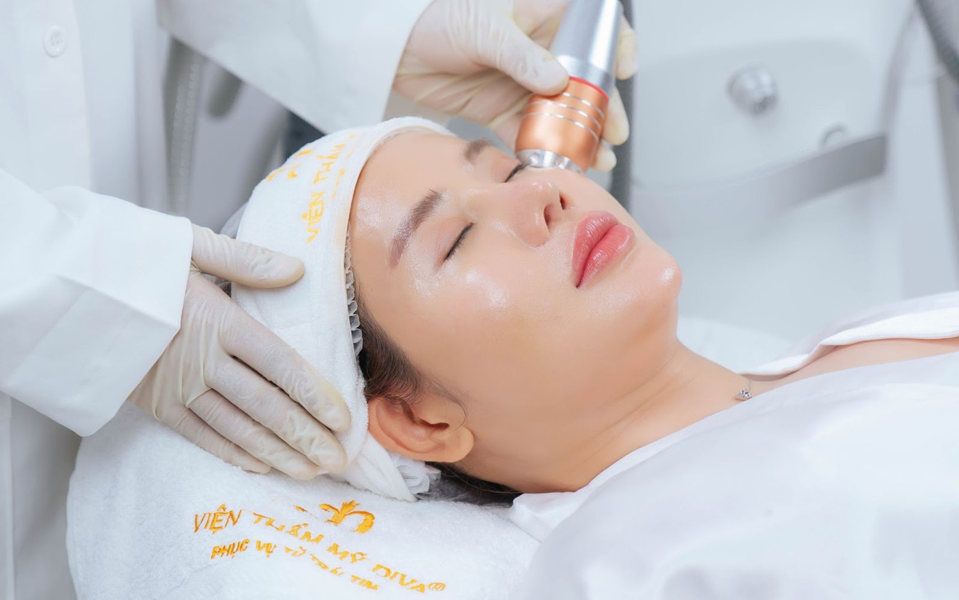 Năm 2024 chứng kiến nhu cầu làm đẹp không phẫu thuật đang tăng trưởng rõ rệt.