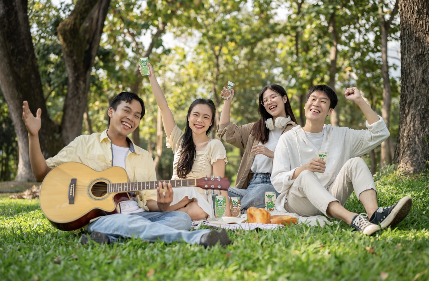 Sữa hạt Veyo được người dùng Việt lựa chọn bởi hương vị thơm ngon, bùi béo, giàu dưỡng chất từ các loại hạt cao cấp