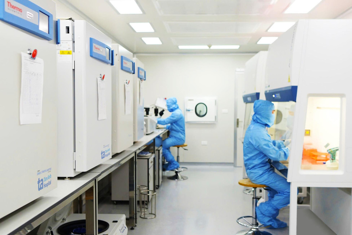 Trung tâm Tế bào gốc Tâm Anh được đầu tư đầy đủ, đồng bộ về trang thiết bị, cơ sở hạ tầng, nhân lực được đào tạo bài bản. Ảnh BVĐK Tâm Anh.