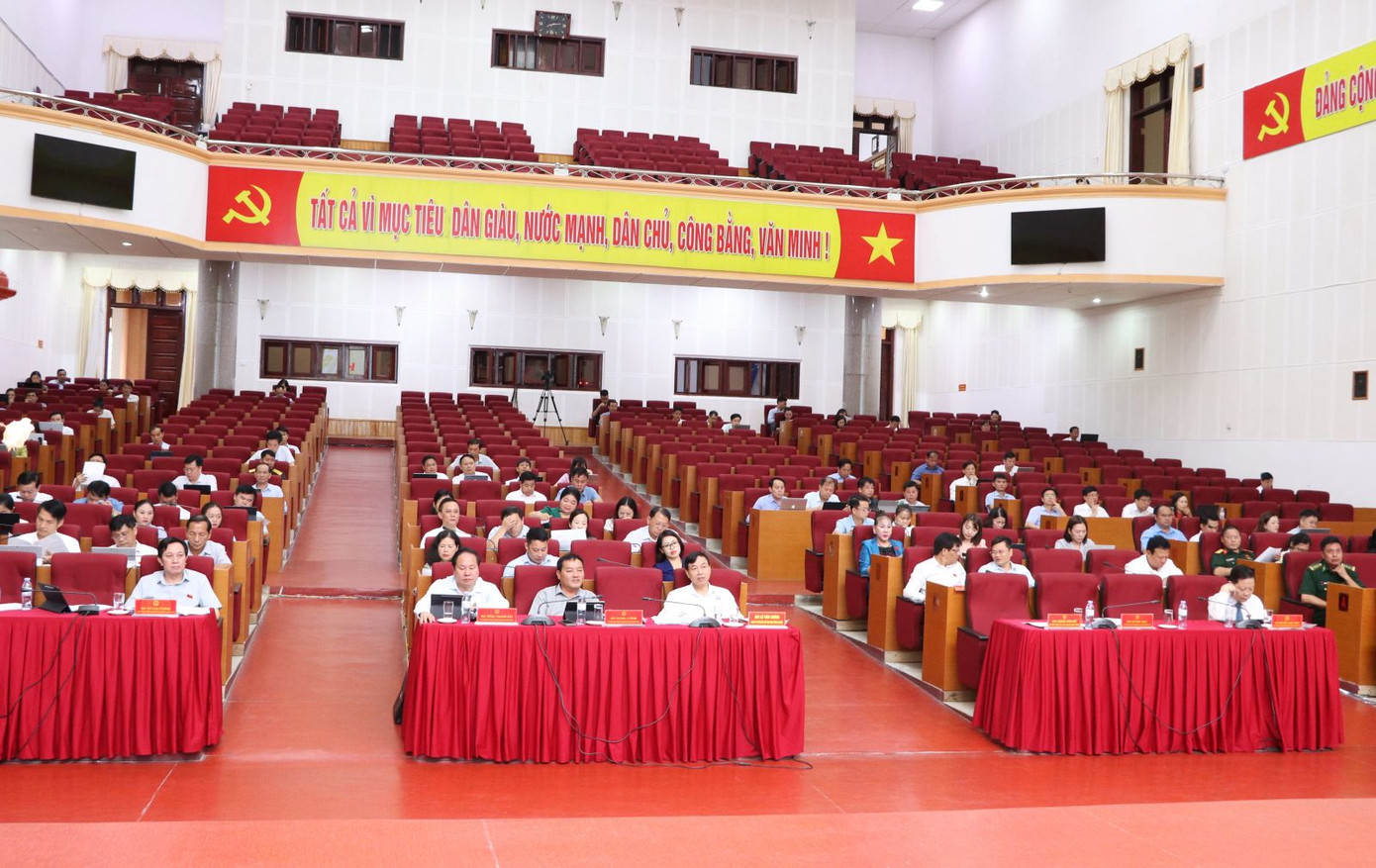 Đại biểu dự Kỳ họp Đại biểu dự Kỳ họp