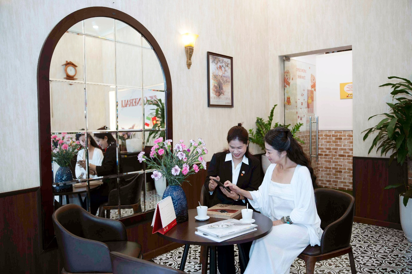 Theo chị Dương, nguồn cảm hứng có thể đến từ những kết nối thân thương quanh ta mỗi ngày.