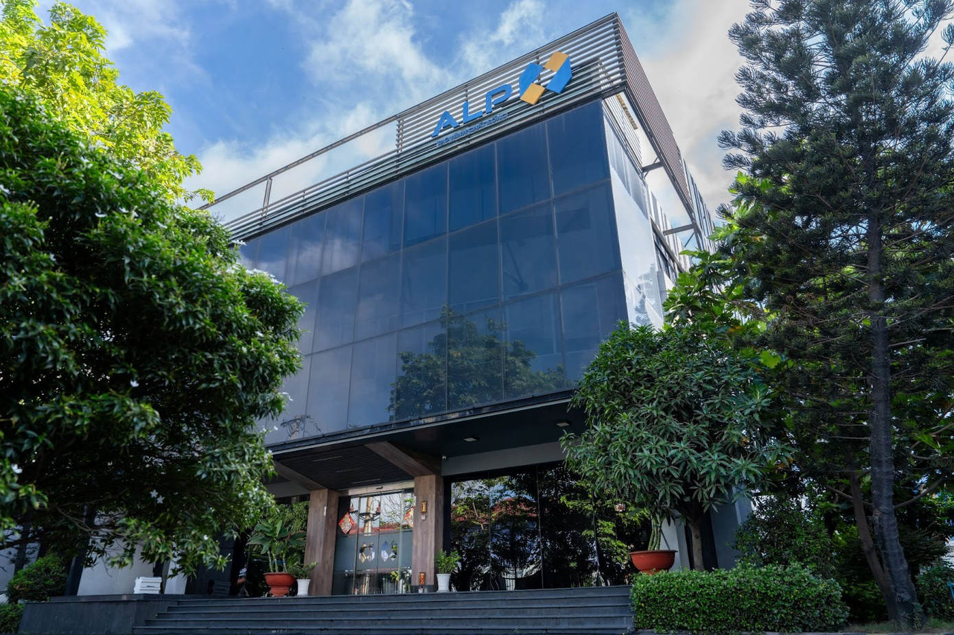 An Lập Phát đặt mục tiêu quan trọng là tiếp tục phát triển mạng lưới kênh phân phối An Lập Phát đặt mục tiêu quan trọng là tiếp tục phát triển mạng lưới kênh phân phối