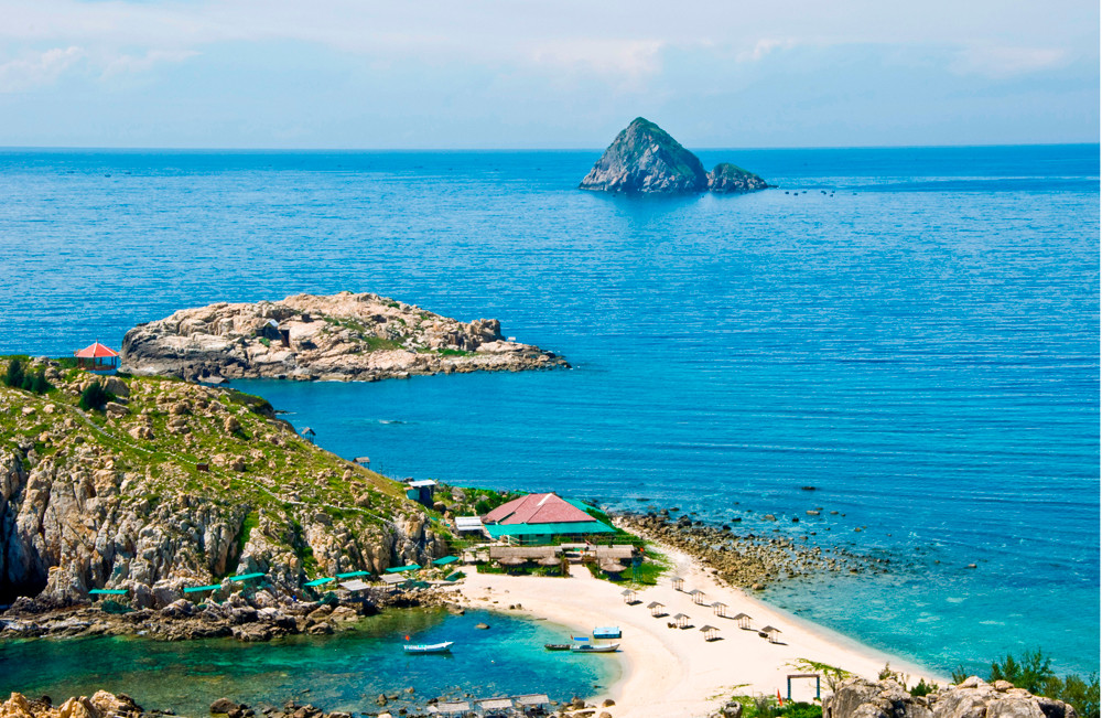 Hòn Nội - Hòn Ngoại đảo yến thiên nhiên Khánh Hòa