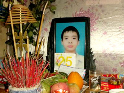 Di ảnh của em Nguyễn Công Chiến