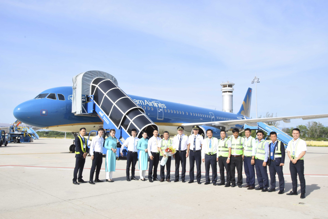 Khai thác đường băng số 2 sân bay Cam Ranh ảnh 1