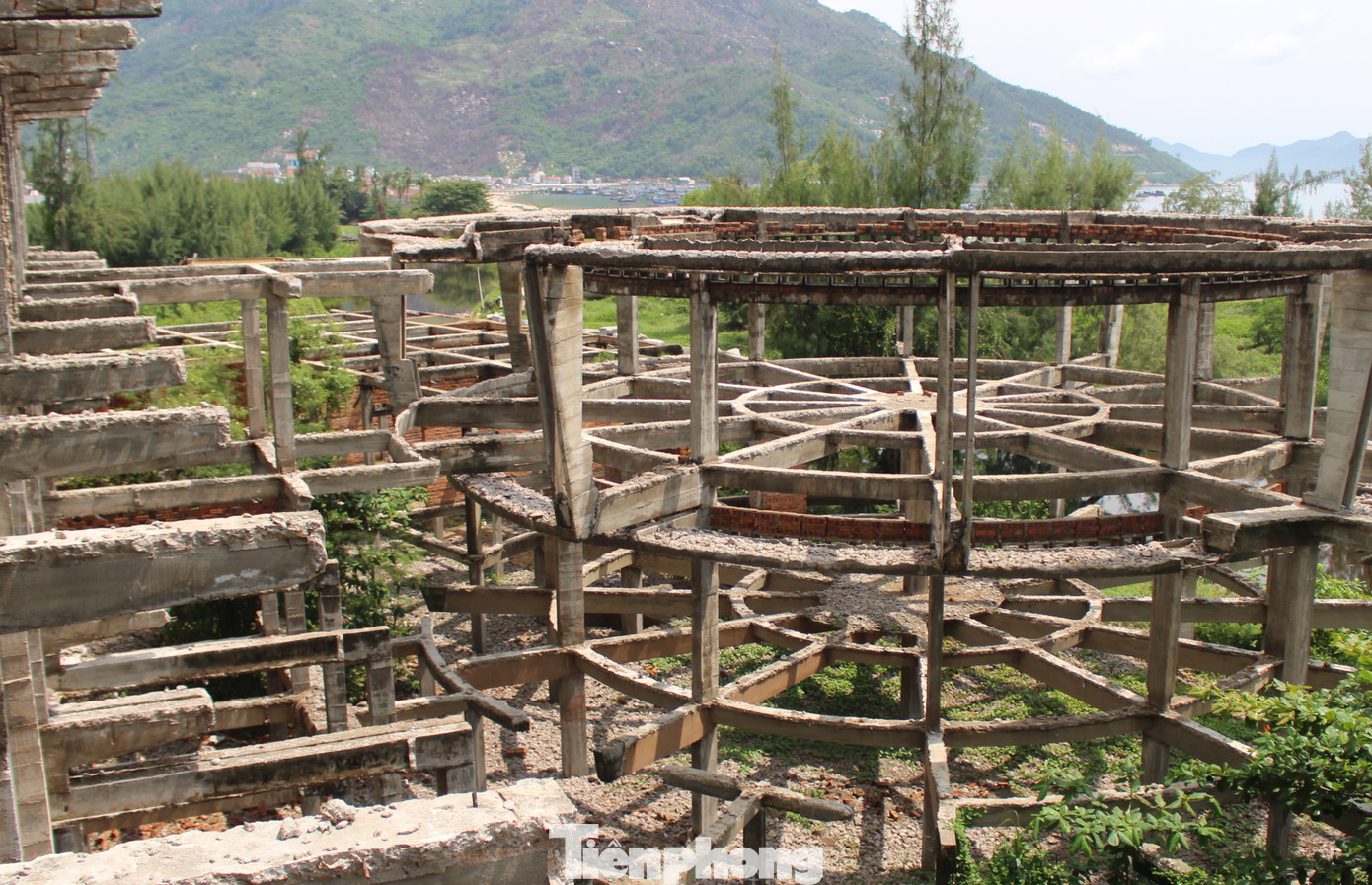 Loay hoay xử lý dự án khách sạn 5 sao bỏ hoang hơn 30 năm ảnh 2