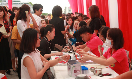 Ngày chủ nhật đỏ sôi nổi cùng tuổi trẻ thủ đô ảnh 1