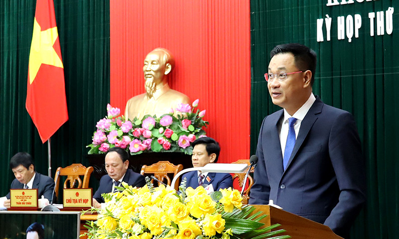 Bí thư Tỉnh uỷ Quảng Bình Lê Ngọc Quang phát biểu chỉ đạo kỳ họp. Bí thư Tỉnh uỷ Quảng Bình Lê Ngọc Quang phát biểu chỉ đạo kỳ họp.