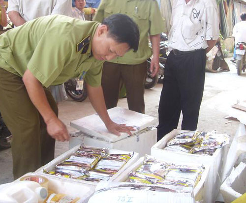 Tăng cường kiểm tra hàng hóa Tết Nguyên đán