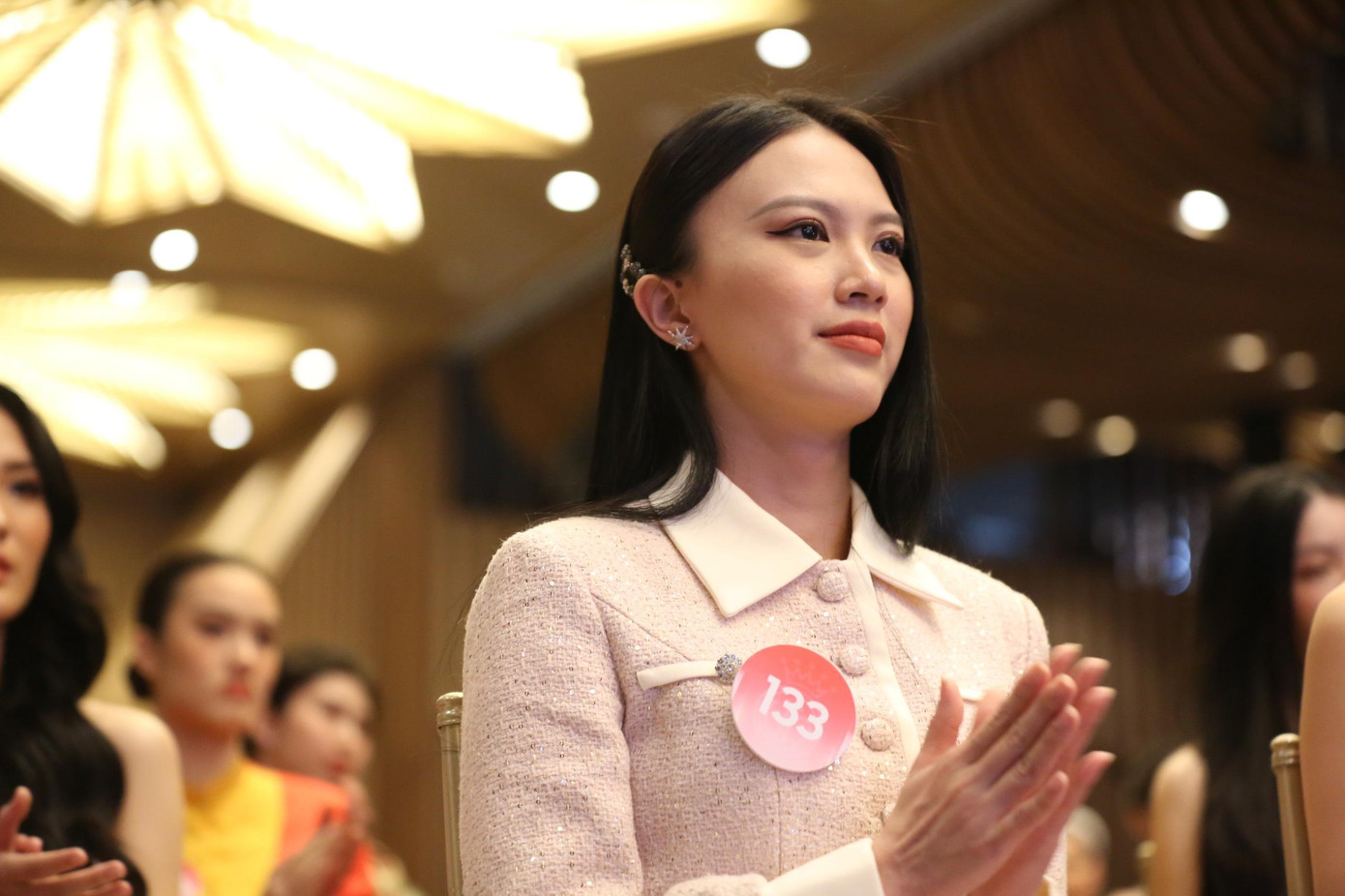 Câu chuyện tình mẫu tử với những tình huống cao trào về cảm xúc đã giúp tiết mục chiếm được cảm tình của nhiều người.