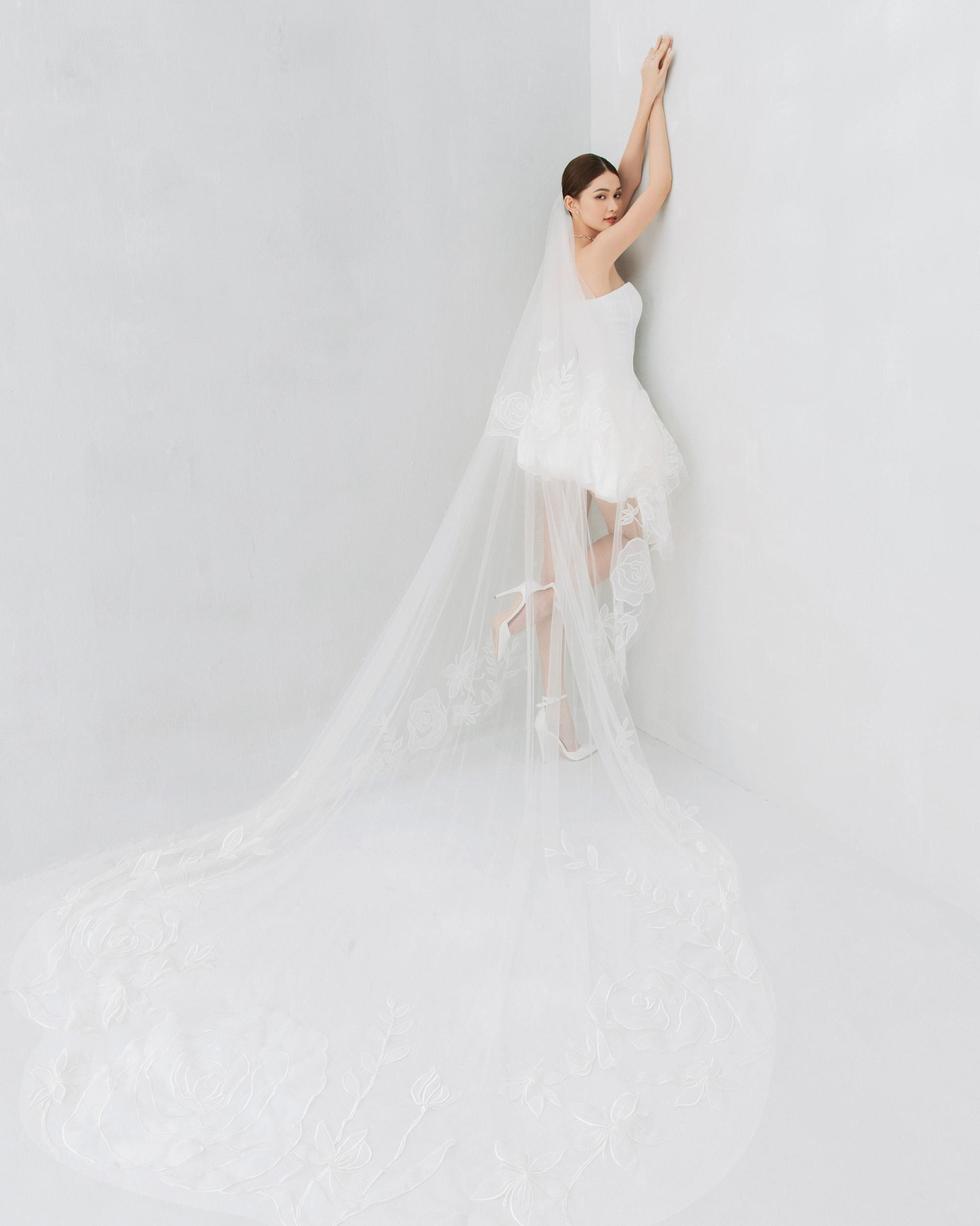 Thùy Dung từng chia sẻ vì yêu xa nên cả hai trân trọng những khoảnh khắc được ở bên nhau, hiếm khi tranh cãi hay giận hờn.