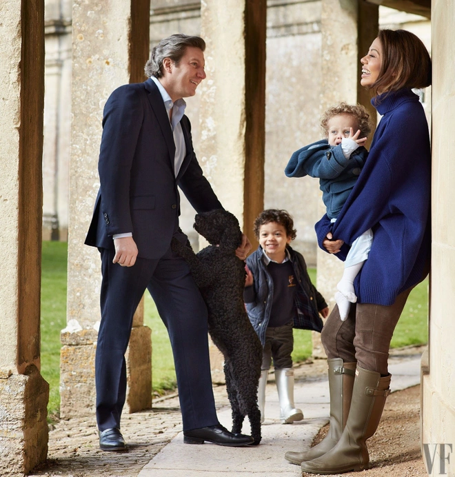 Gia đình hạnh phúc của Emma Weymouth.