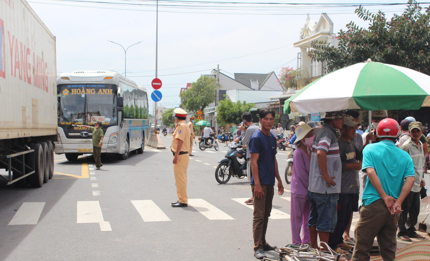 Vụ tai nạn khiến 2 người tử vong tại chỗ Vụ tai nạn khiến 2 người tử vong tại chỗ
