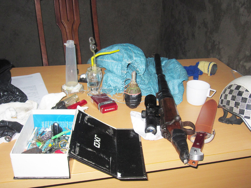 Vũ khí trái phép bị thu giữ. Vũ khí trái phép bị thu giữ