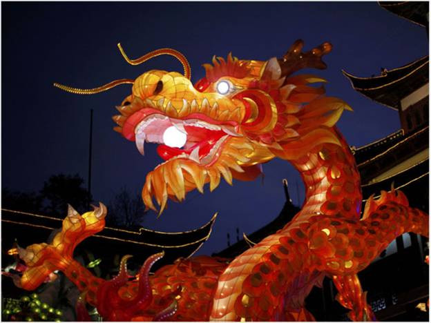 Chú rồng ngậm hòn ngọc tại thành phố Thượng Hải, Trung Quốc