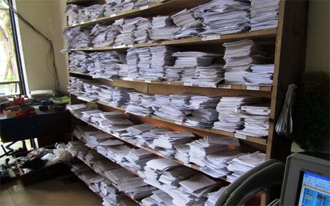 Phao thi bán… như rau