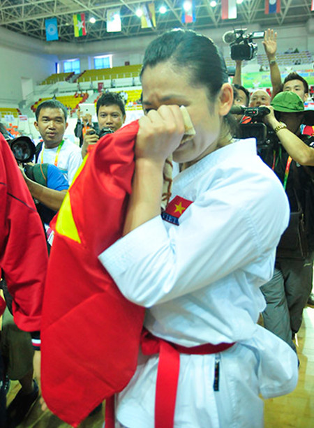 Nữ hoàng Kata biểu diễn của Việt Nam đã trở lại