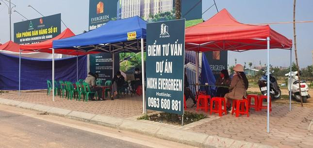 Các sàn môi giới rầm rộ rao bán nhà ở xã hội, tại dự án tại Khu đô thị mới thị trấn Nếnh (huyện Việt Yên) khi chưa đủ điều kiện.
