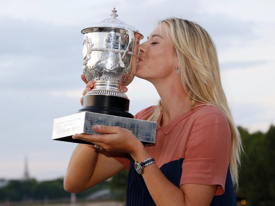 Sharapova và chức vô địch Roland Garros vừa giành được
