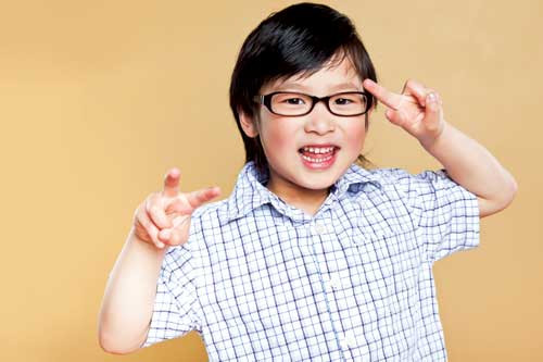 Ảnh minh họa:Njfamily.com. Eyeglasses-500-9426-1415240407.jpg