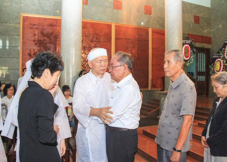 Nước mắt tiễn đưa 'Nụ cười chiến thắng' Võ Thị Thắng ảnh 7