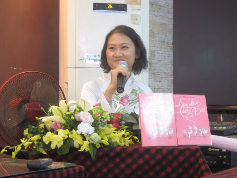 Tác giả Phan Hà Anh